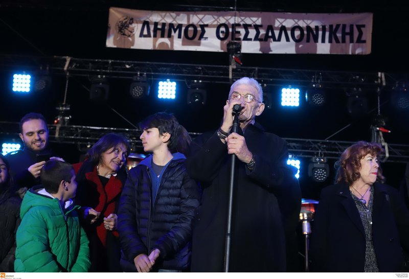 Ο Γιάννης Μπουτάρης δίνει το έναυσμα των εκδηλώσεων -Φωτογραφία: Eurokinissi/ΤΡΥΨΑΝΗ ΦΑΝΗ