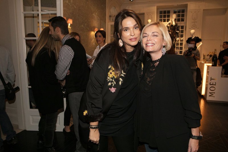 ΣΙΛΙΑ ΚΡΙΘΑΡΙΩΤΗ & ΤΖΟΣΗ ΒΙΤΖΗΛΑΙΟΥ (MOËT & CHANDON PR MANAGER)