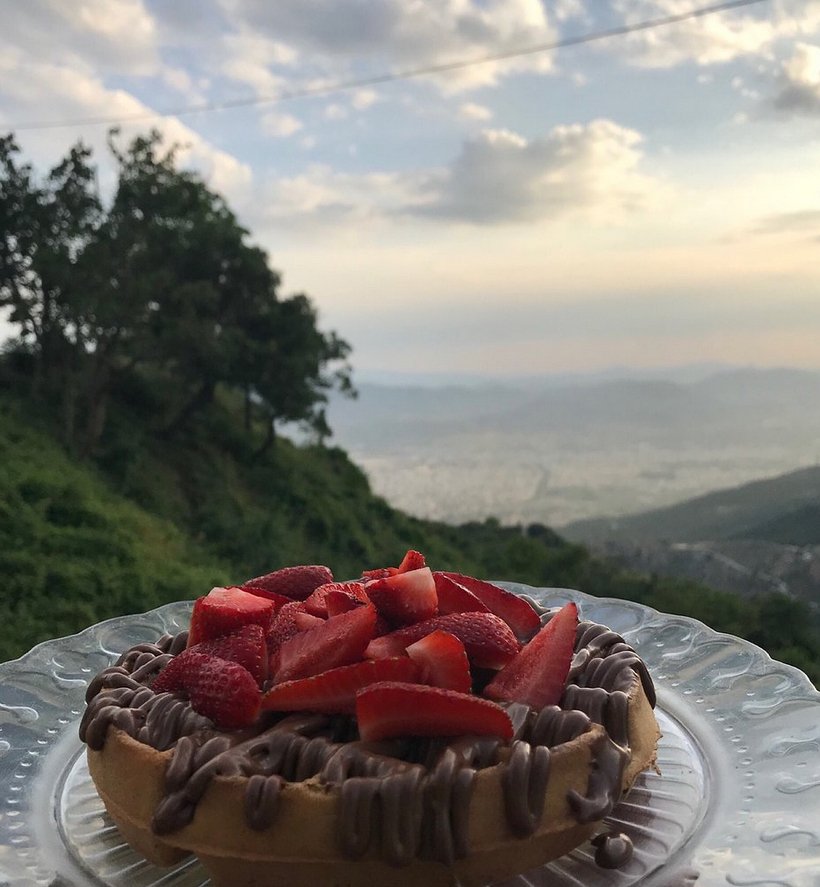 με συνοδεία βάφλας φυσικά!