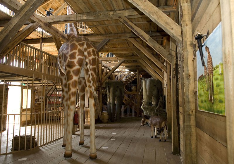 Ξυλουργός έφτιαξε πιστό αντίγραφο της Κιβωτού του Νώε -Ετοιμάζεται για το πρώτο ταξίδι [εικόνες] | iefimerida.gr 2