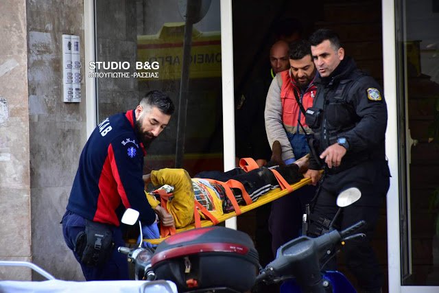 Ο 17χρονος είχε τις αισθήσεις του όταν τον παρέλαβε το ΕΚΑΒ