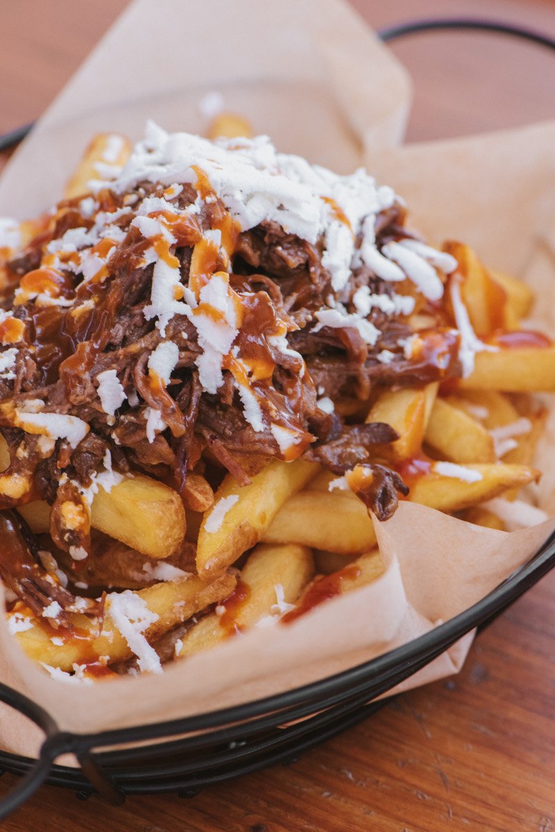 Dirty fries με pulled beef/pulled pork