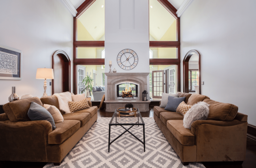 Αυτή είναι η εντυπωσιακή βίλα που μόλις αγόρασε ο Γιάννης Αντετοκούνμπο -Με εσωτερική πισίνα και home theater [εικόνες] | iefimerida.gr 3