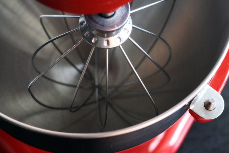 Η ιστορία του αυγοδάρτη – Από τα φύλλα ιτιάς στο συρμάτινο εργαλείο που συναντά κανείς σε κάθε κουζίνα [εικόνες]  | iefimerida.gr 4