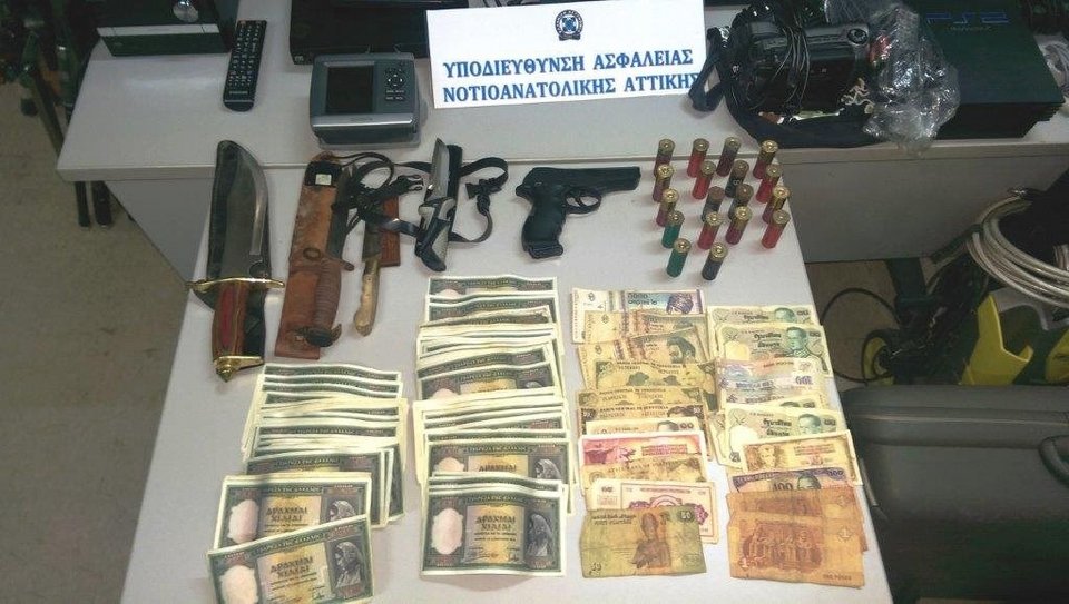 Συγκεκριμένα, έως τώρα έχουν εξιχνιαστεί 56 περιπτώσεις, ενώ η αστυνομία εκτιμά ότι είναι περισσότερες.