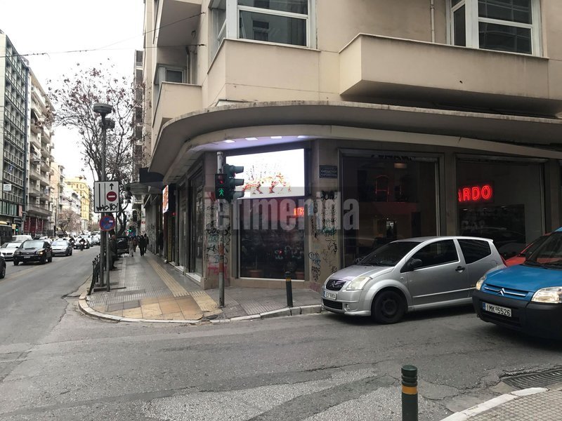 Αυτοψία στα καταστήματα του Ριχάρδου -Λειτουργούν κανονικά, συνεχίζεται η αγορά κοσμημάτων [εικόνες] | iefimerida.gr 0