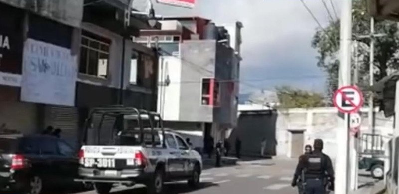 Η κοπέλα πήγαινε στο ίδιο γυμναστήριο με την σύντροφο - που ήταν ο στόχος - ενός μέλους συμμορίας