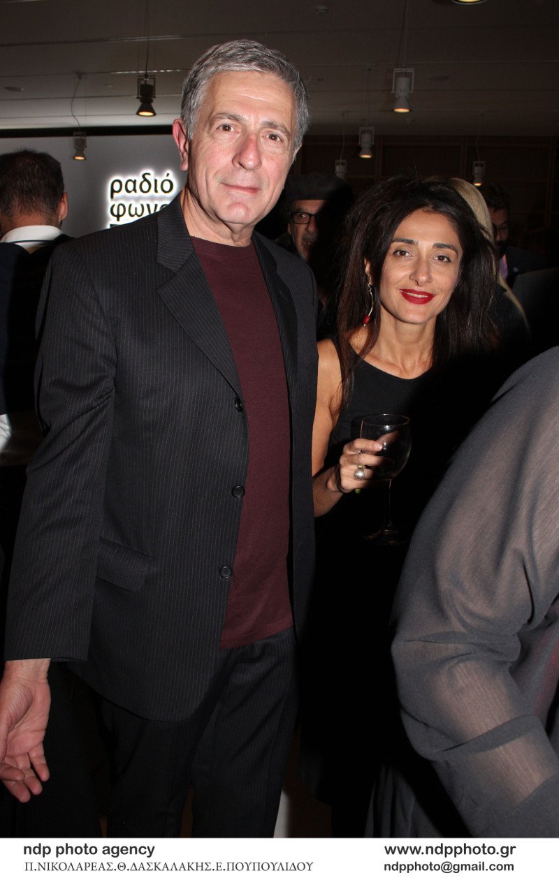 Ο Στέλιος Κούλογλου παντρεύεται τη δημοσιογράφο της ΕΡΤ Φωτεινή Λαμπρίδη [εικόνες] | iefimerida.gr 4