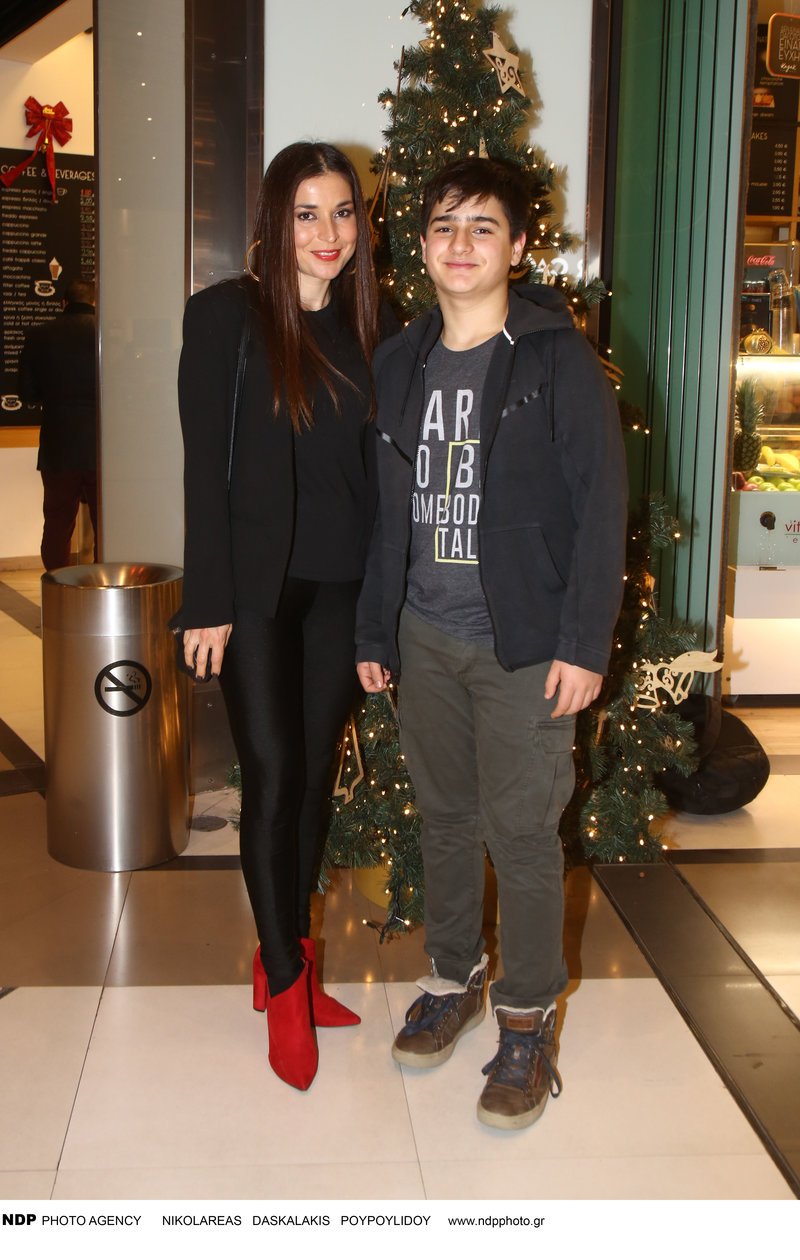 Βαλέρια Κουρούπη με τον γιό της, Οδυσσέα Ξύδη