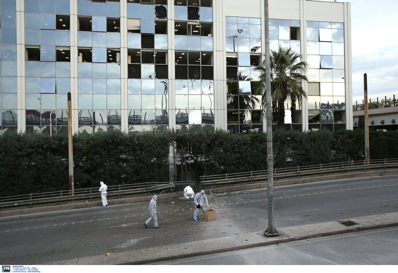 Βόμβα στον ΣΚΑΪ: Εβαλαν 10 κιλά εκρηκτικά -Ηθελαν να ισοπεδώσουν το κτίριο | iefimerida.gr 12