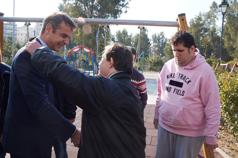 Μητσοτάκης: «Ισότιμη πρόσβαση των ΑμεΑ στην κοινωνική και επαγγελματική ζωή» [εικόνες] | iefimerida.gr 6