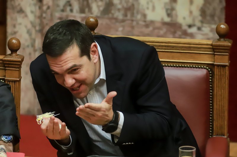 Το διαφορετικό στιλ, ύφος, διάθεση, πρόδωσε και το κομπολόι στο χέρι του -Φωτογραφία:EUROKΙNISSI/ΓΙΩΡΓΟΣ ΚΟΝΤΑΡΙΝΗΣ