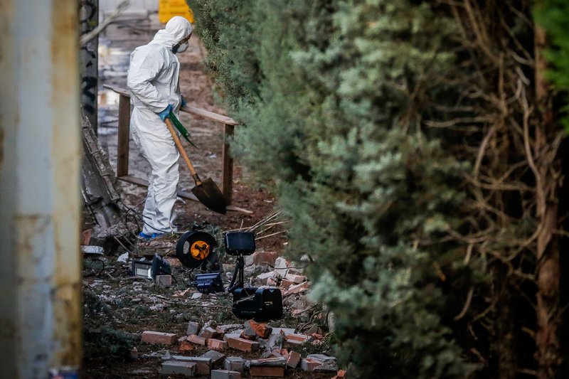 Βόμβα στον ΣΚΑΪ: Εβαλαν 10 κιλά εκρηκτικά -Ηθελαν να ισοπεδώσουν το κτίριο | iefimerida.gr 5