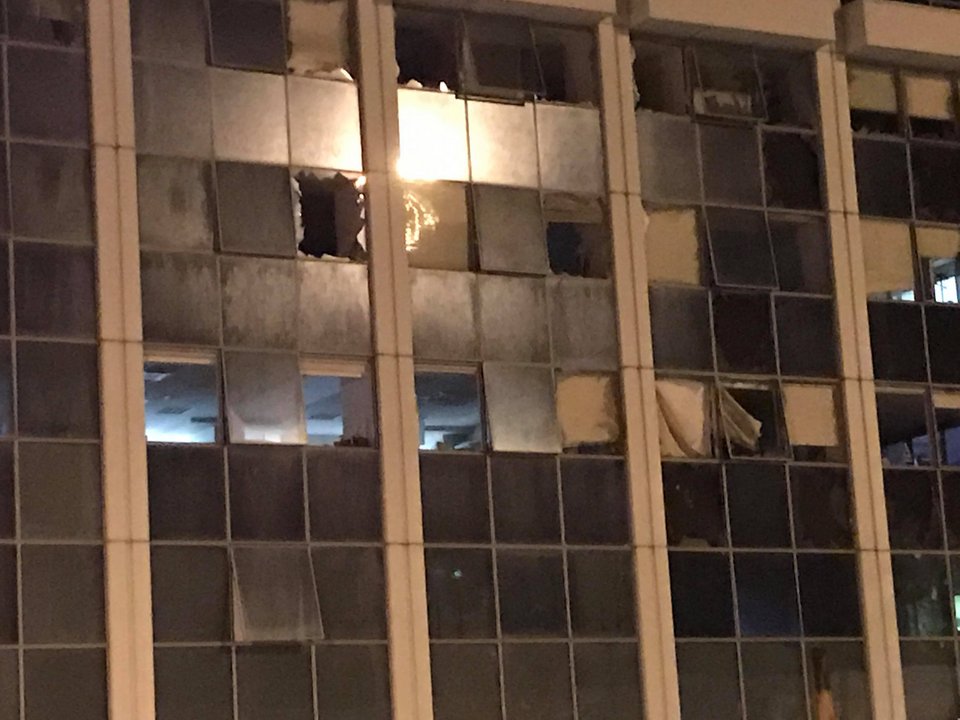 Εξερράγη βόμβα στον τηλεοπτικό σταθμό ΣΚΑΪ -Ηταν μέσα σε σάκο [εικόνες & βίντεο] | iefimerida.gr 0