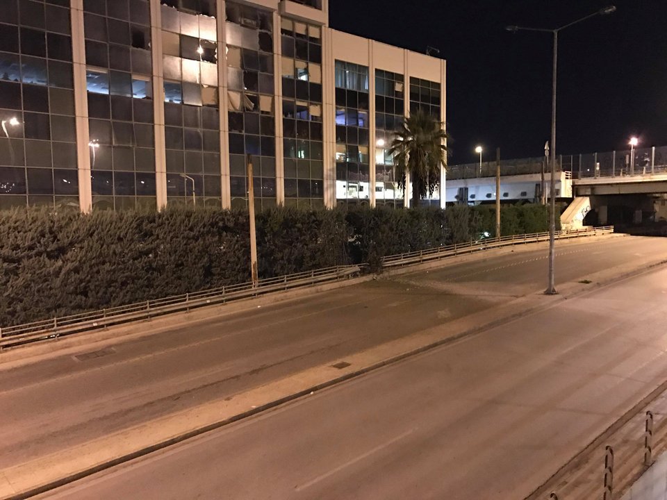 Εξερράγη βόμβα στον τηλεοπτικό σταθμό ΣΚΑΪ -Ηταν μέσα σε σάκο [εικόνες & βίντεο] | iefimerida.gr 7