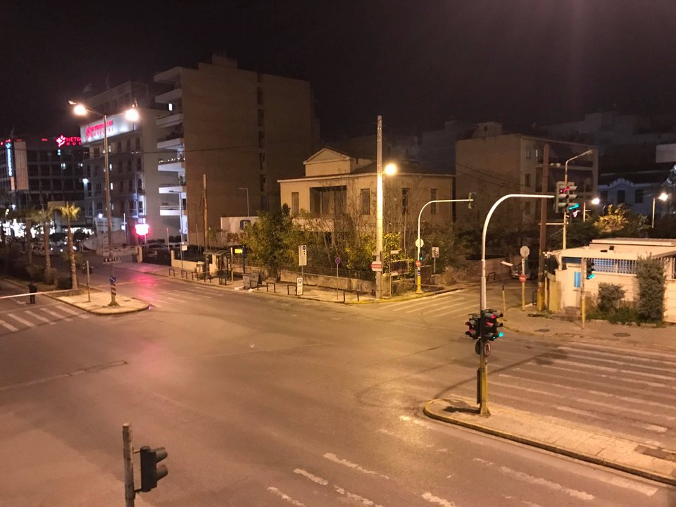 Εξερράγη βόμβα στον τηλεοπτικό σταθμό ΣΚΑΪ -Ηταν μέσα σε σάκο [εικόνες & βίντεο] | iefimerida.gr 10