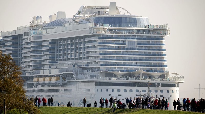 To AIDAnova διαθέτει 20 καταστρώματα και μπορεί να φιλοξενήσει πάνω από 6.500 επιβάτες (Φωτογραφία: ΑΡ)