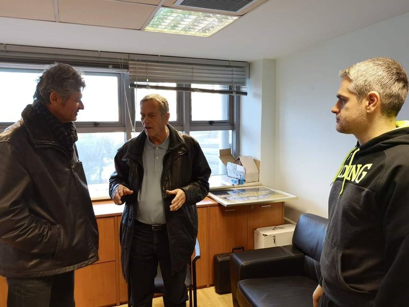 Στα γραφεία του Αρη ο 74χρονος Γιάννης Ιωαννίδης [εικόνες] | iefimerida.gr 2