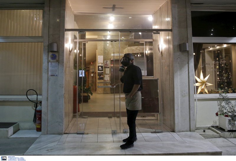 Δεκαπέντε συλλήψεις για τα επεισόδια στο κέντρο της Θεσσαλονίκης [εικόνες] | iefimerida.gr 1