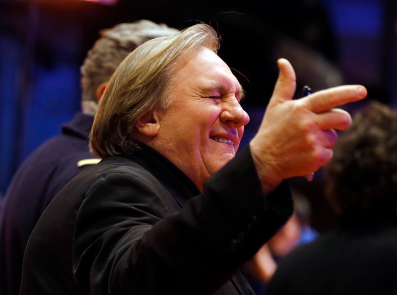 Ζεράρ Ντεπαρντιέ: Η αλήτικη πορεία του όμορφου άσχημου του σινεμά, που εκδιδόταν από παιδί σε φορτηγατζήδες, για να ζήσει [εικόνες] | iefimerida.gr 0