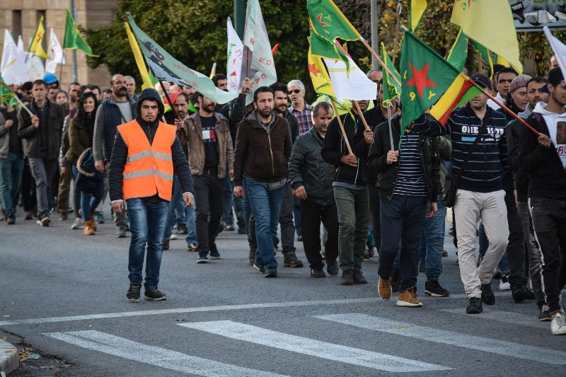 Πορεία συνταξιούχων στο κέντρο της Αθήνας -«Διεκδικούμε ό,τι μας έχει αφαιρεθεί» [εικόνες] | iefimerida.gr 9