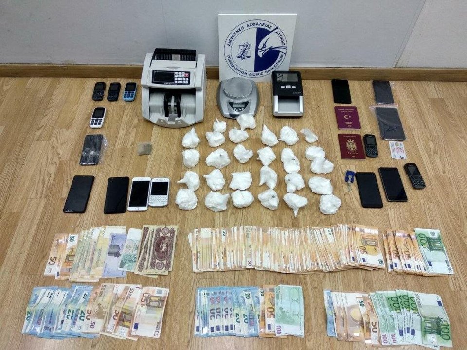 Εξαρθρώθηκε διεθνές κύκλωμα διακίνησης ναρκωτικών -Κατασχέθηκαν 177 κιλά [εικόνες] | iefimerida.gr 3