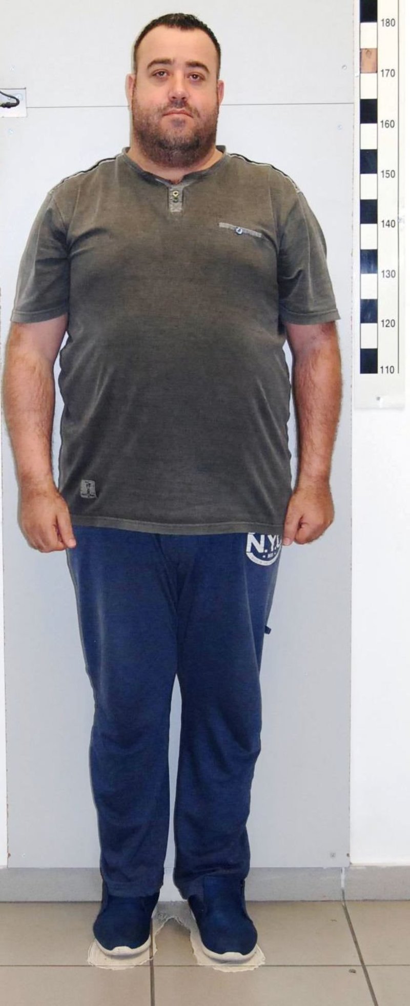 Αυτός είναι ο 35χρονος που εξαπατούσε ηλικιωμένους με το πρόσχημα επιστροφής χρημάτων [εικόνες] | iefimerida.gr 1