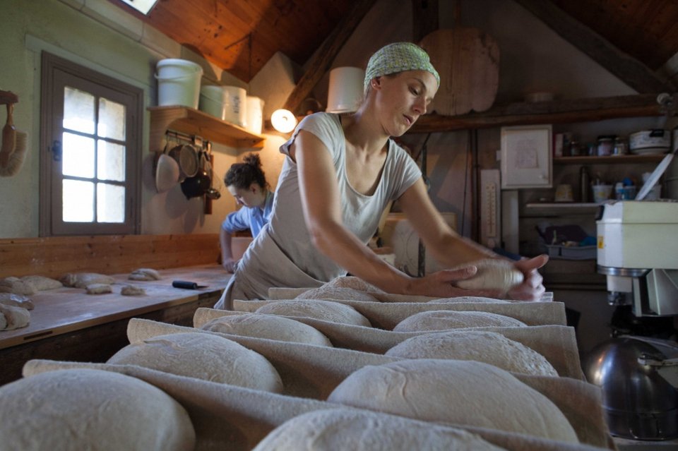 Δεσποινίς φούρναρης -Οι Γάλλοι έκαναν αυτό το επάγγελμα τέχνη [εικόνες] | iefimerida.gr 1