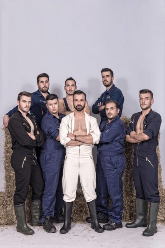 Η ιστορία πίσω από το σέξι ημερολόγιο των αγροτών στην Λάρισα- Ο πιο σέξι από τους αγρότες αποκαλύπτει [βίντεο] | iefimerida.gr 0