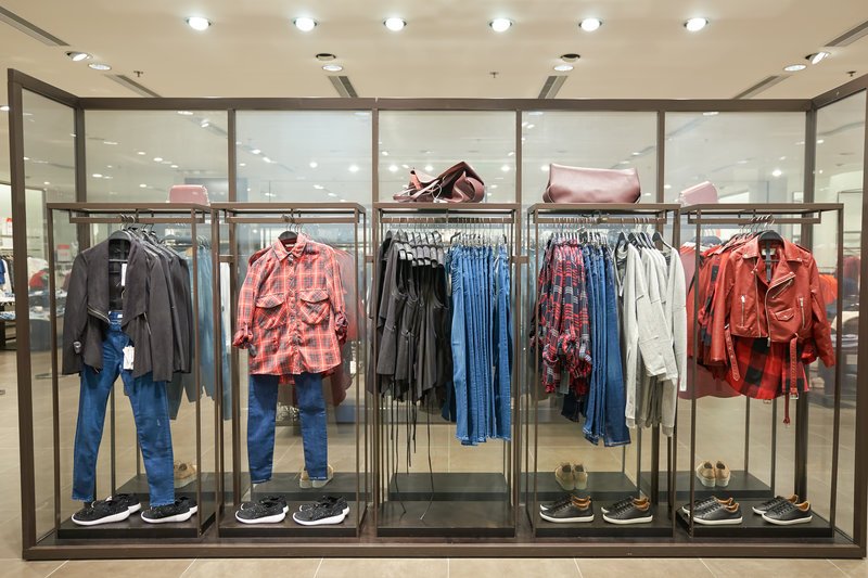 Υπάλληλος των Zara αποκαλύπτει 22 hot μυστικά -Τι γίνονται τα λεκιασμένα και σκισμένα ρούχα; | iefimerida.gr 0