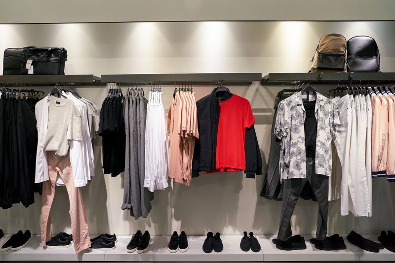 Υπάλληλος των Zara αποκαλύπτει 22 hot μυστικά -Τι γίνονται τα λεκιασμένα και σκισμένα ρούχα; | iefimerida.gr 5