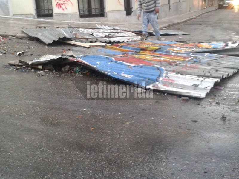 Οργή και απόγνωση στα Εξάρχεια -Φοβόμαστε να βγούμε από τα σπίτια μας  [εικόνες] | iefimerida.gr 2