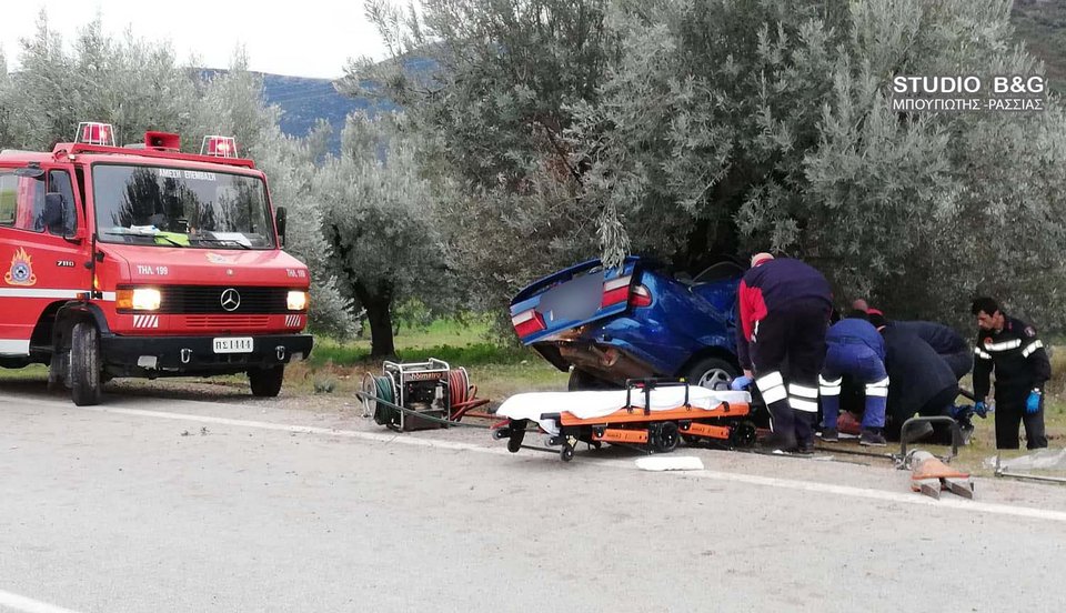 Οι πρώτες εικόνες από το τροχαίο δυστύχημα οικογένειας στο Αργος | iefimerida.gr 1