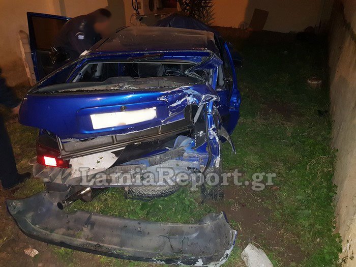 Τραγωδία στη Λαμία: Σκοτώθηκε 20χρονος οδηγός -Μετά από τρελή πορεία μέσα στην πόλη με το όχημα του [εικόνες] | iefimerida.gr 7