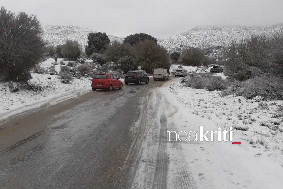 Στα λευκά και η Κρήτη -Οι πρώτες φωτογραφίες από τον χιονισμένο Ψηλορείτη [εικόνες] | iefimerida.gr 2