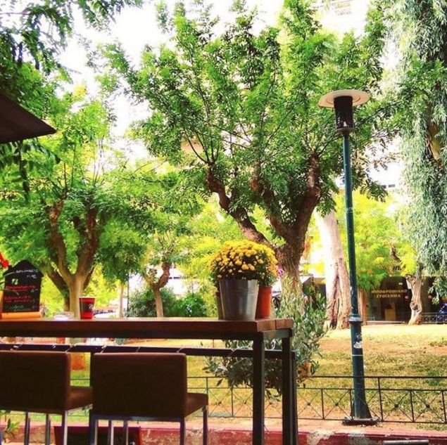 Η Φωκίωνος Νέγρη ξαναγεννιέται -Γέμισε μικρά στέκια για καφέ, brunch, φαγητό, ποτό και γίνεται χαμός [εικόνες] | iefimerida.gr 7