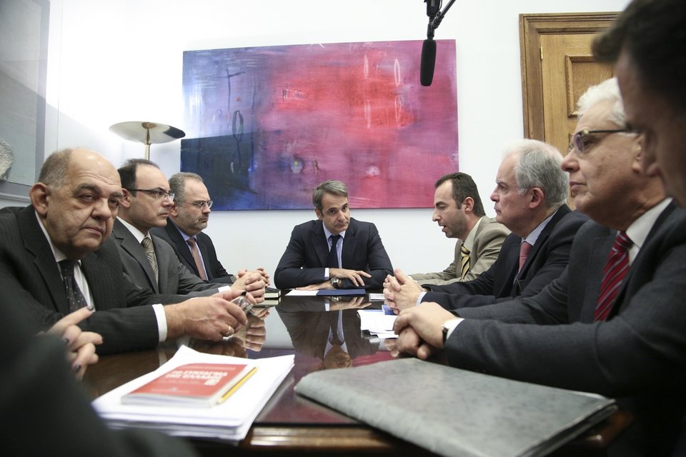 Μητσοτάκης στο προεδρείο της Ενωσης Δικαστών &amp; Εισαγγελέων: Απαράδεκτη η παρέμβαση της κυβέρνησης στη Δικαιοσύνη -Φωτογραφία: Nikos Libertas / SOOC