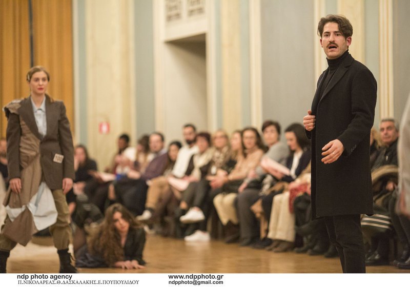 Ο γιος του Μίμη Ανδρουλάκη είναι σκηνοθέτης και χθες είχε πρεμιέρα [εικόνες] | iefimerida.gr 4