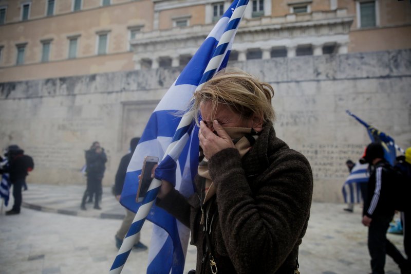 Οργή για τα χημικά μέσα σε παιδιά και ηλικιωμένους -Ολα όσα έγιναν | iefimerida.gr 8