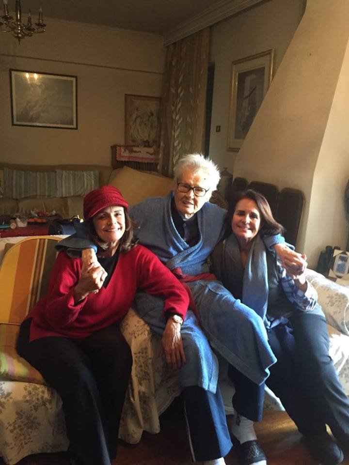 Η ομορφότερη γυναίκα του κόσμου έκανε γιορτές στην Αθήνα -Δείτε την Κορίνα Τσοπέη σήμερα [εικόνες] | iefimerida.gr 3