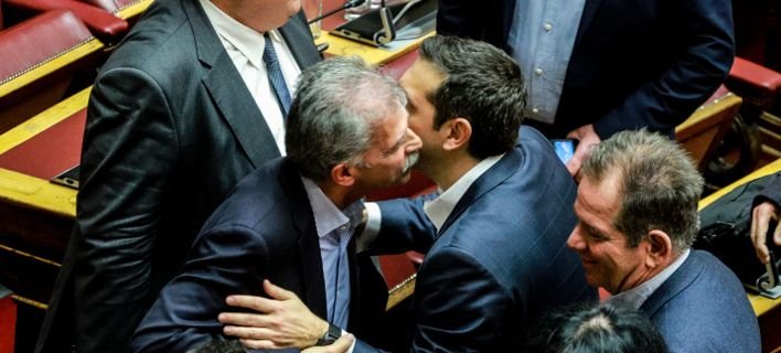 Η Συμφωνία των Πρεσπών τσακίζει 3 κόμματα -Βγαίνουν εκτός Βουλής | iefimerida.gr 0