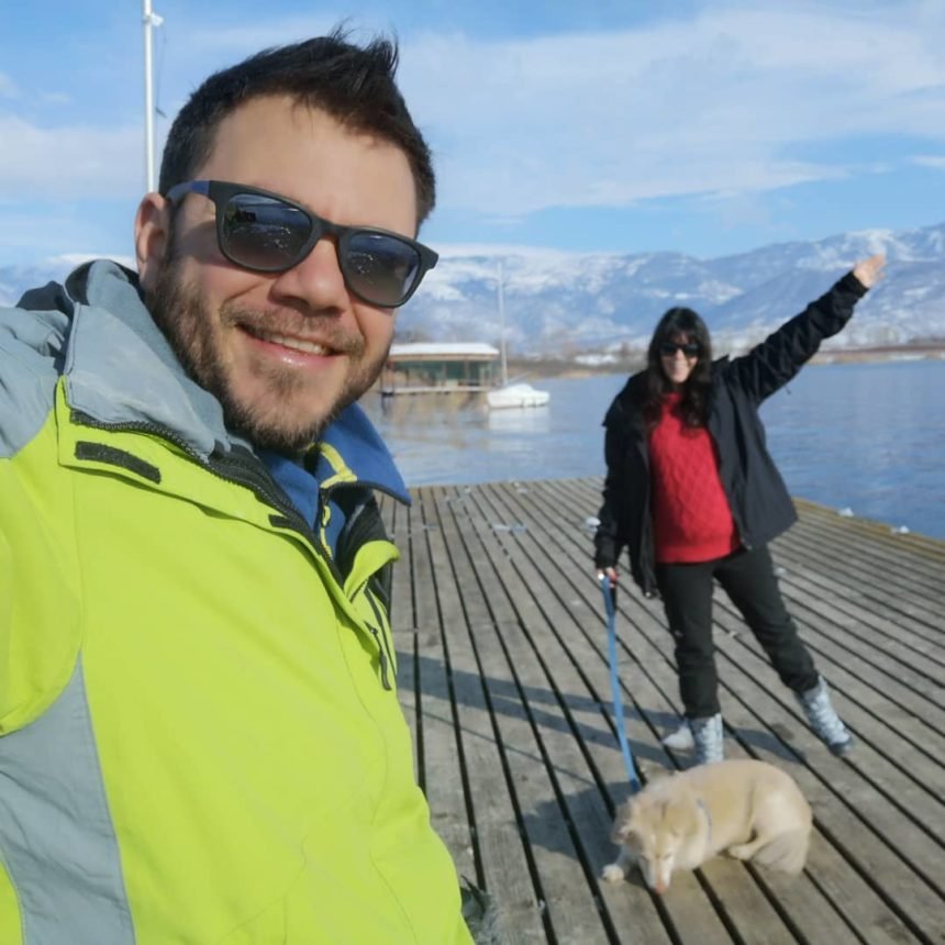 Αυτή είναι η σύντροφος του Ευτύχη Μπλέτσα -Ποζάρει έγκυος στη λίμνη Βεγορίτιδα [εικόνα] | iefimerida.gr 0