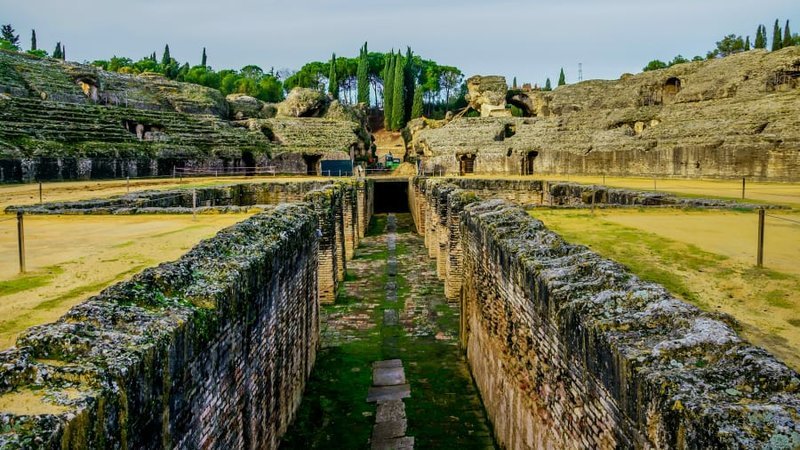 Εσωτερική εικόνα του Dragonpit / Φωτογραφία: CNN.com