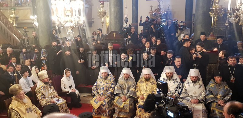 Παραδόθηκε ο τόμος αυτοκεφαλίας της Ουκρανικής Εκκλησίας