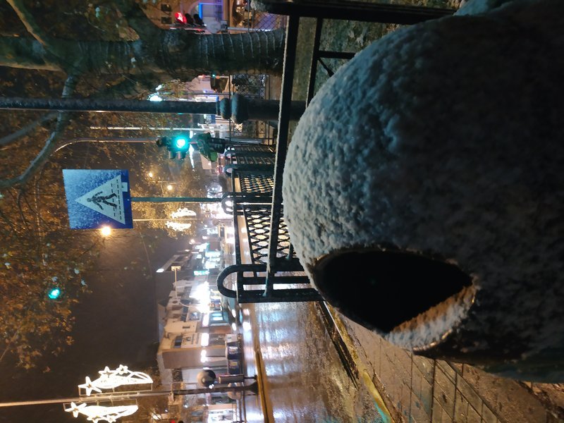 Σφοδρή χιονόπτωση στην Κηφισιά [εικόνες & βίντεο] | iefimerida.gr 4