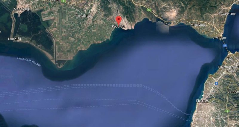 Ανοικτά του Κρυονερίου κατέπεσε το σκάφος, σύμφωνα με το Λιμενικό / Φωτογραφία: Google