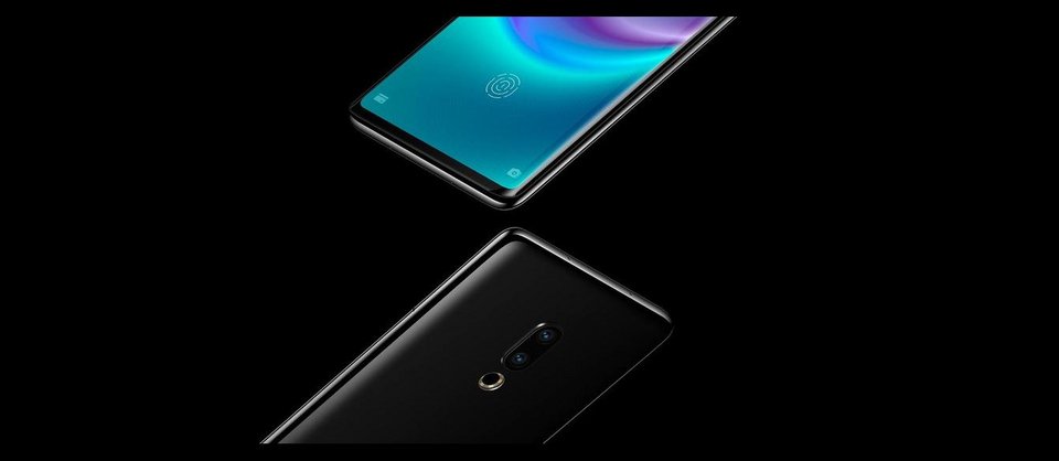 Το μέλλον έφτασε: Κινητά χωρίς κουμπιά, καλώδια και κάρτες SIM [εικόνες & βίντεο] | iefimerida.gr 4