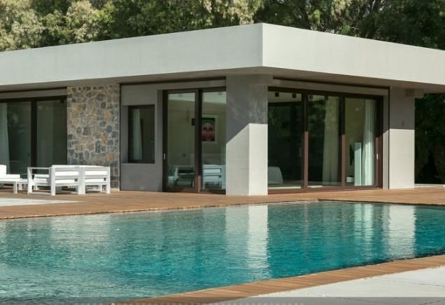 Μέσα στη μυθική βίλα του Ωνάση στο Λαγονήσι: Σικάτη πολυτέλεια, θυμίζει Χόλιγουντ -Αποκλειστικό βίντεο | iefimerida.gr 0