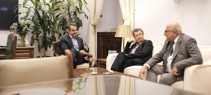 Ο Κυριάκος Μητσοτάκης ανακοίνωσε την ένταξη του Αντώνη Πανούτσου και του Πέτρου Τατσόπουλου στη Νέα Δημοκρατία