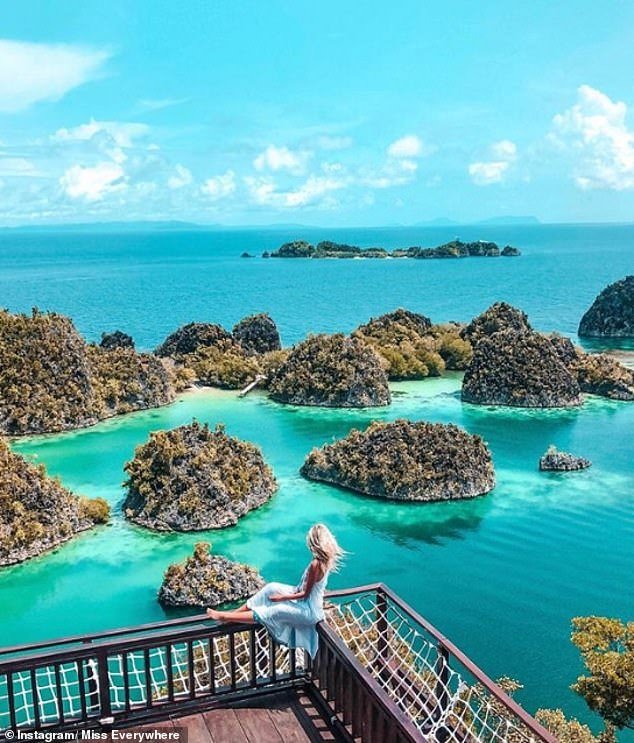 Μπάνιο δίπλα σε ενυδρείο και δείπνο με καμηλοπαρδάλεις –Ετσι έκαναν Πρωτοχρονιά τα Richs Kids [εικόνες] | iefimerida.gr 8